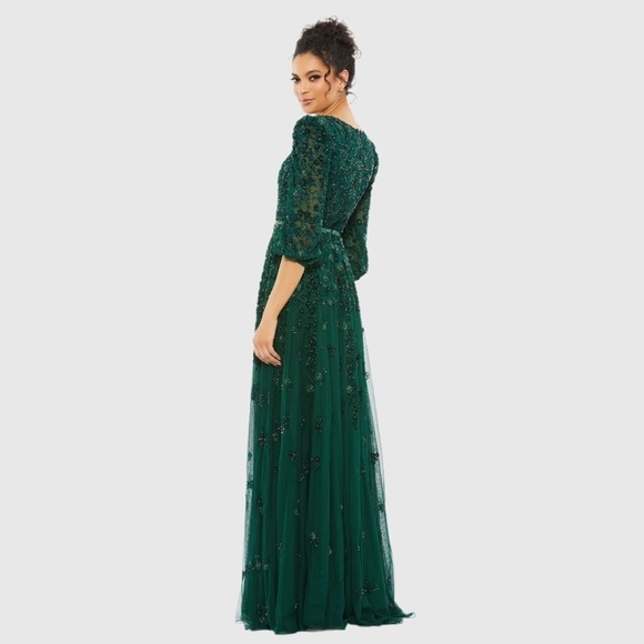 Emerald Long Sleeve Gown with Intricate Beading - Picture 3 of 7